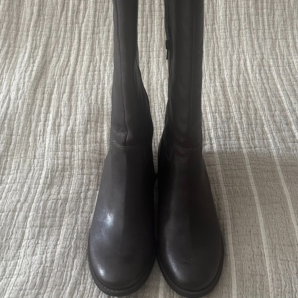 Lucky Brand Boot - Picture 2 of 3